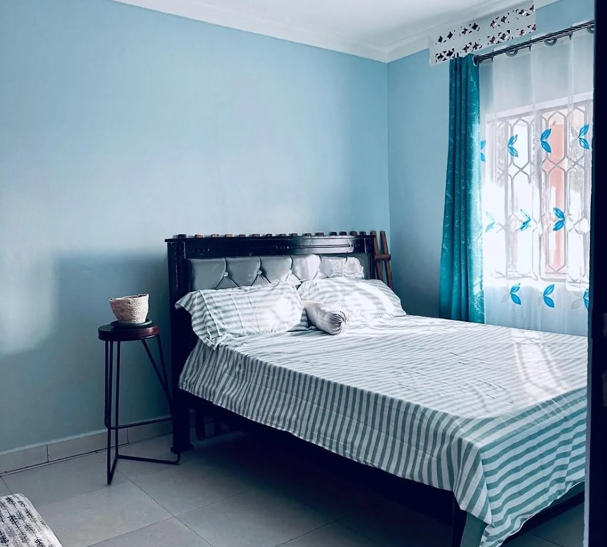 Home Stays By Zulia - Buziga Kampala Apartamento