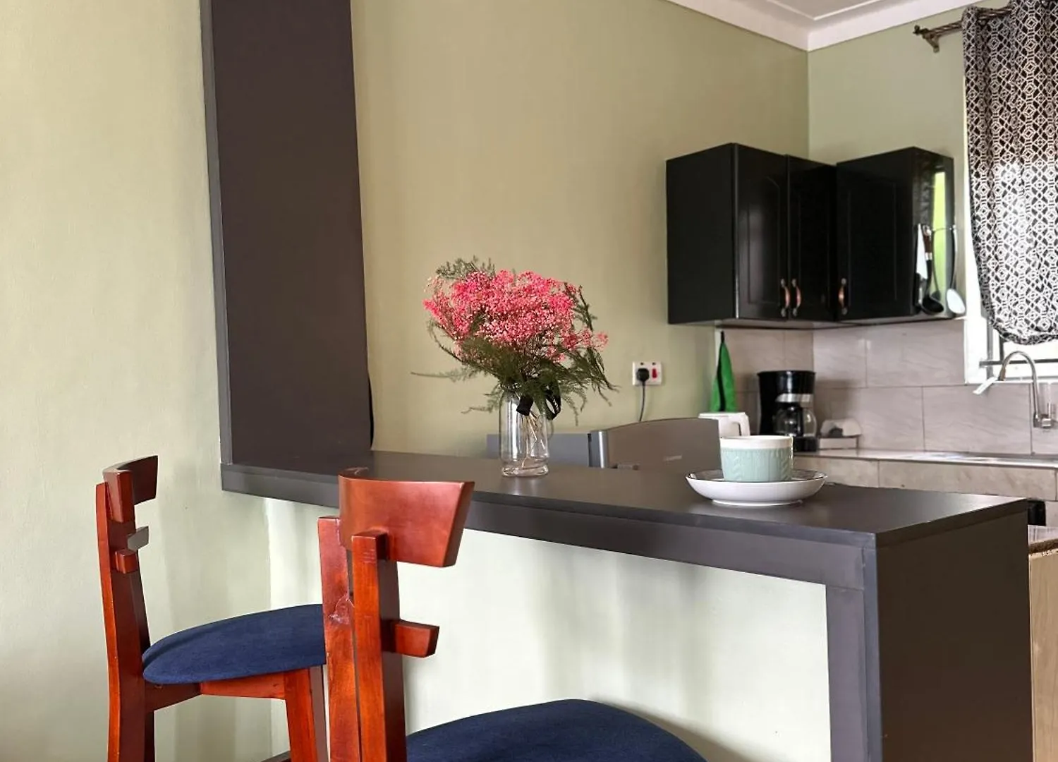 Home Stays By Zulia - Buziga Kampala Apartamento